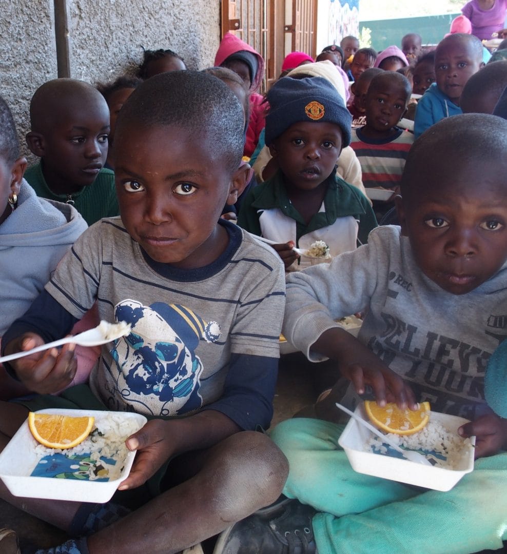Pause déjeuner école HISA Namibie