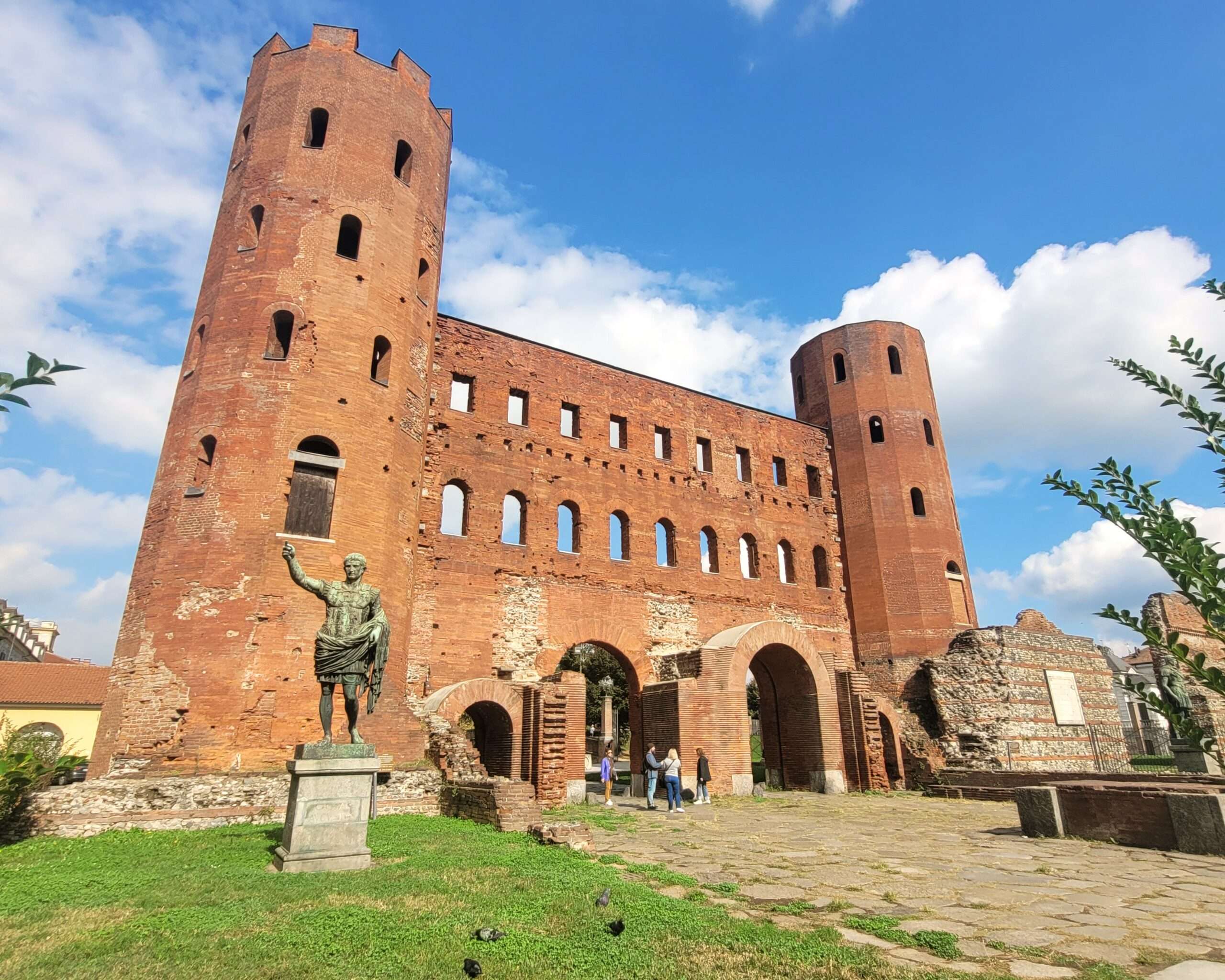 Porte Palatine Visite de Turin